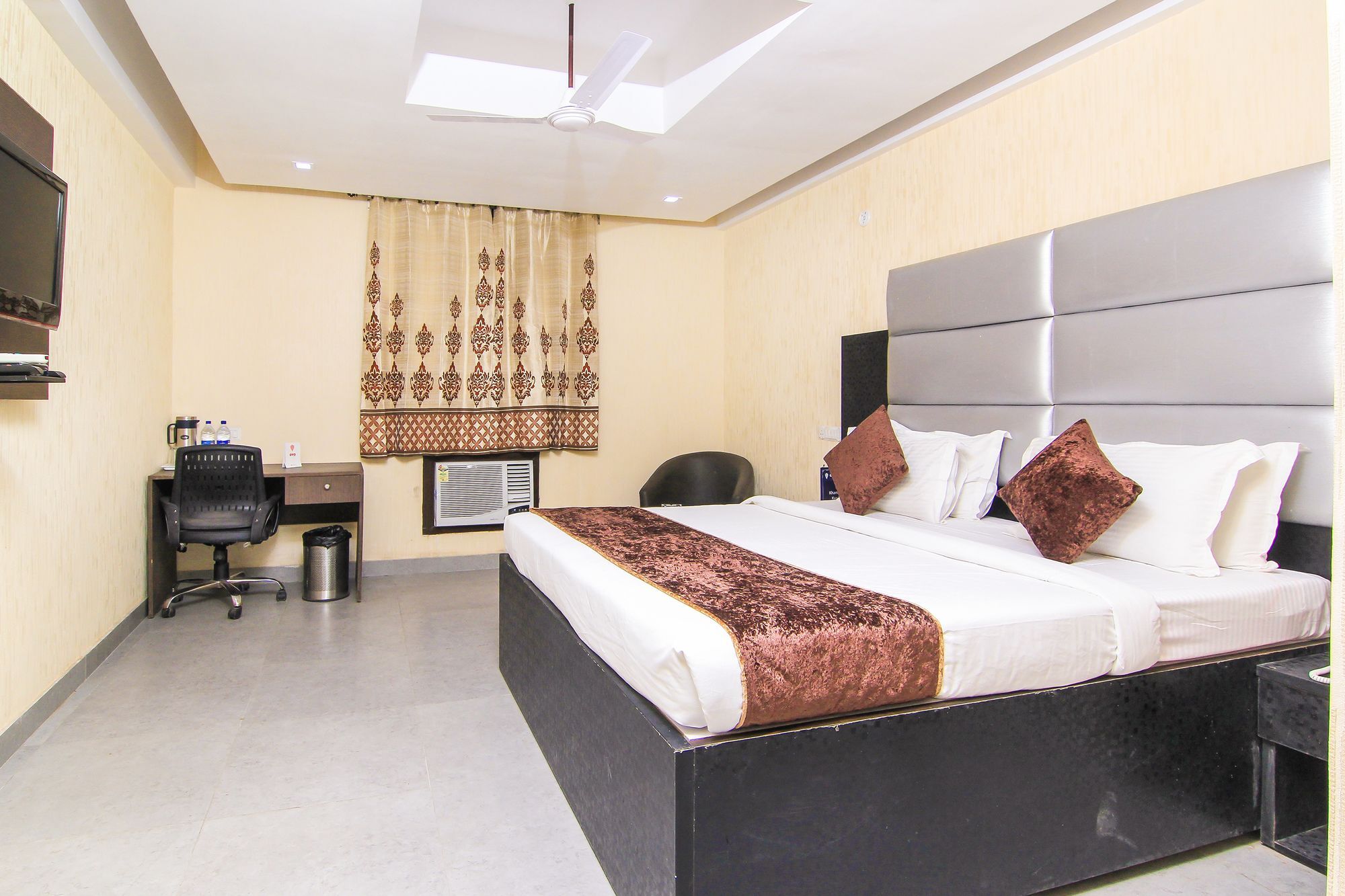 Oyo 11532 Hotel Sr Grand Lucknow Exterior photo