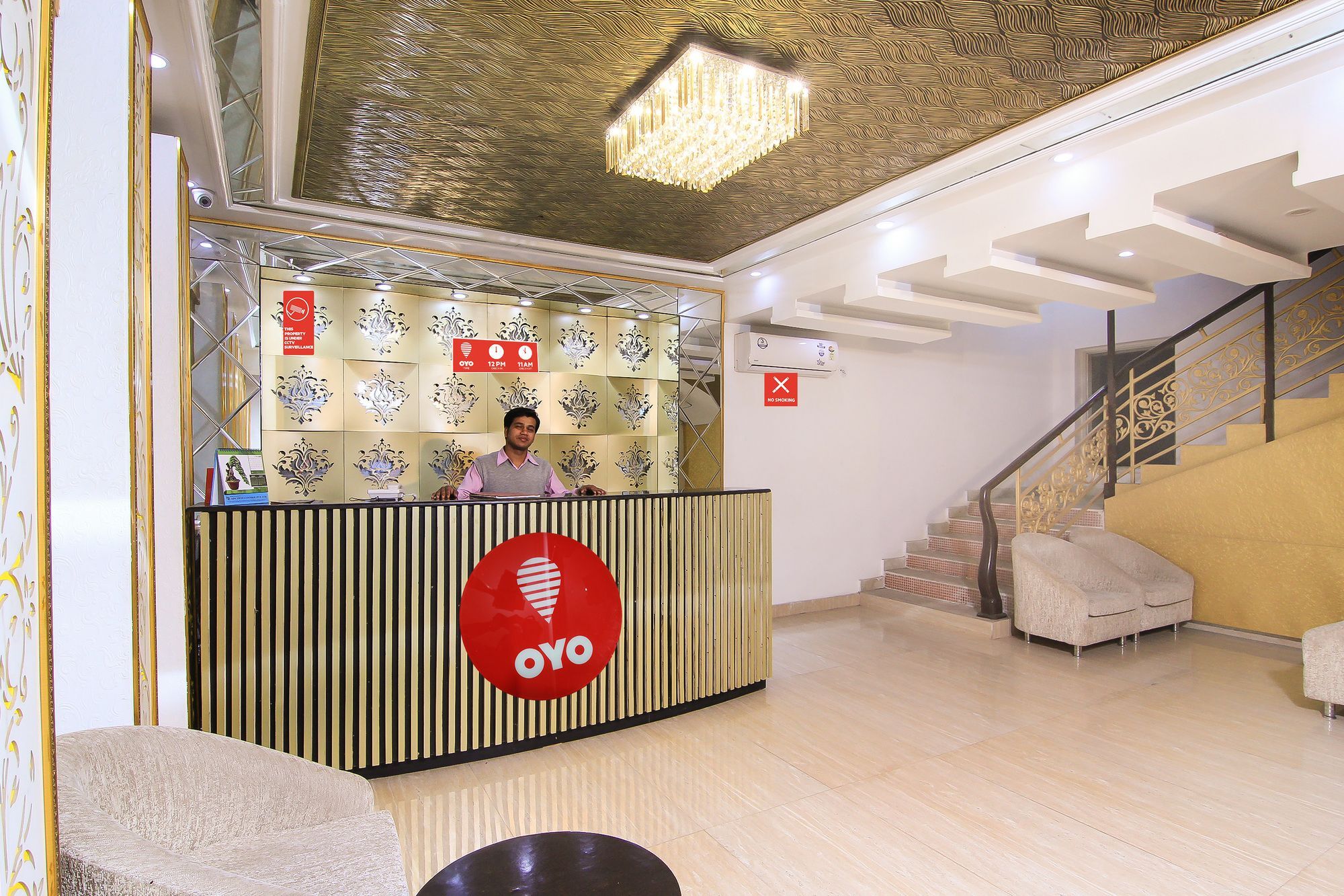 Oyo 11532 Hotel Sr Grand Lucknow Exterior photo